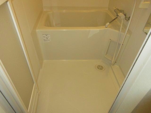 クレストⅢの物件内観写真