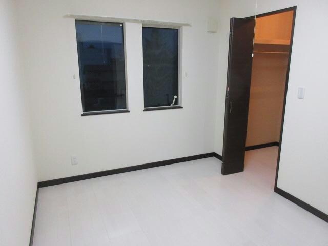 クレストⅢの物件内観写真