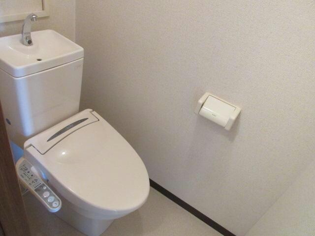 ラ・ポレール虹の物件内観写真