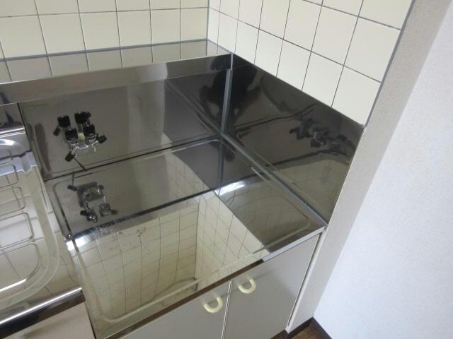 ラ・ポレール虹の物件内観写真