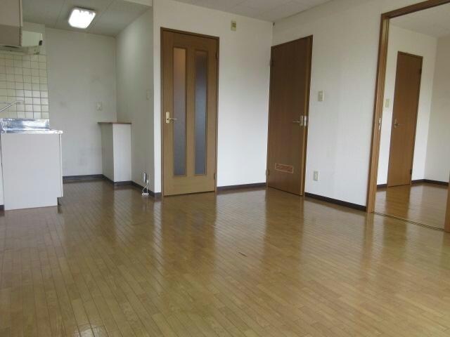 ラ・ポレール虹の物件内観写真