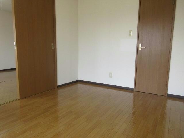 ラ・ポレール虹の物件内観写真