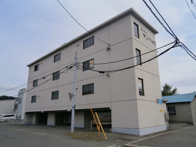 ニューサンハイツの物件外観写真