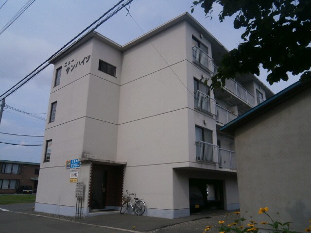 ニューサンハイツの物件外観写真