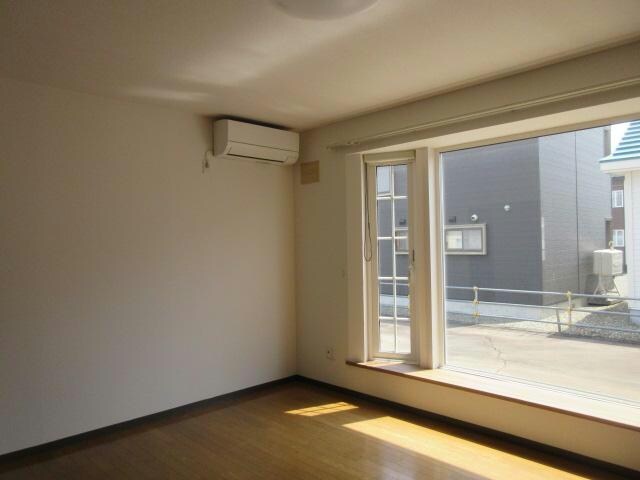 ラッキーストリッジⅢの物件内観写真