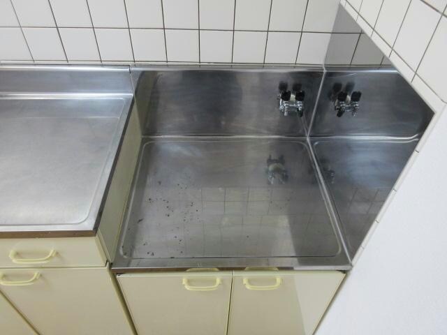 ラッキーストリッジⅢの物件内観写真