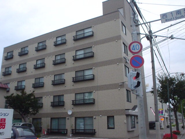 第2恒陽マンションの物件外観写真