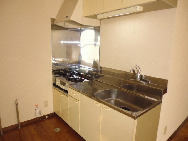 マンション高森A棟の物件内観写真