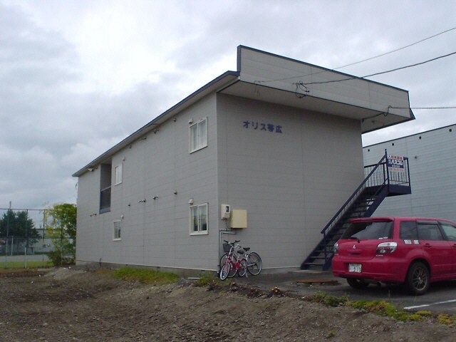 オリス帯広の物件外観写真