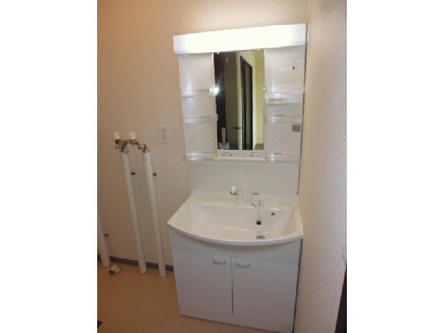 ラピスⅣの物件内観写真