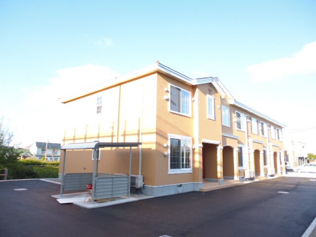 ルピナスⅢの物件外観写真