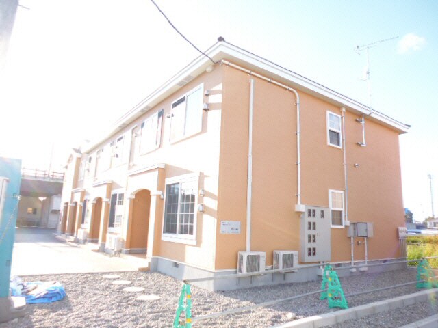 ルピナスⅢの物件外観写真