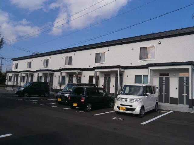 ラピスⅢの物件外観写真