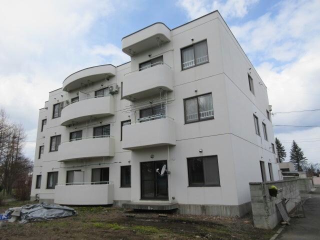 ベッラヴィスタの物件外観写真