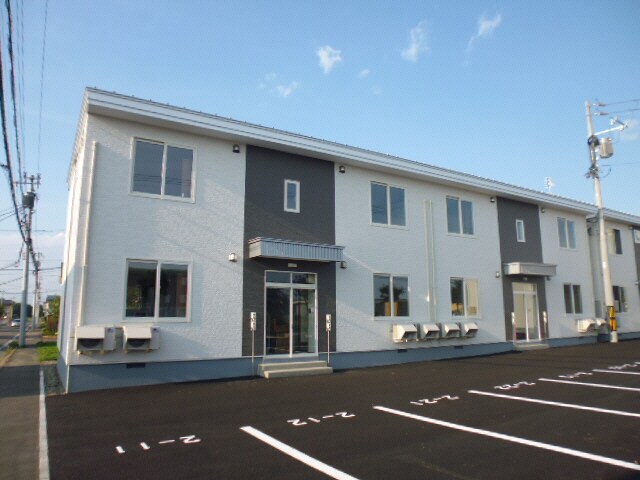 ガーデン②の物件外観写真