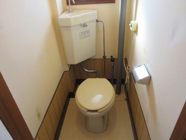 春日ハイツAの物件内観写真