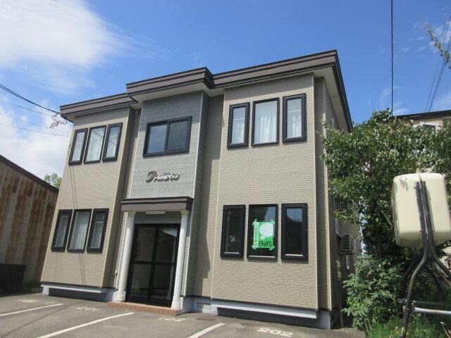 プライム63の物件外観写真