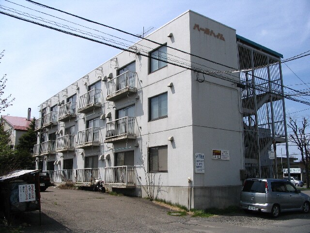 パールハイムの物件外観写真