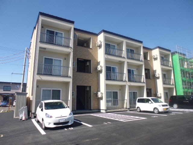 プラシードⅤの物件外観写真