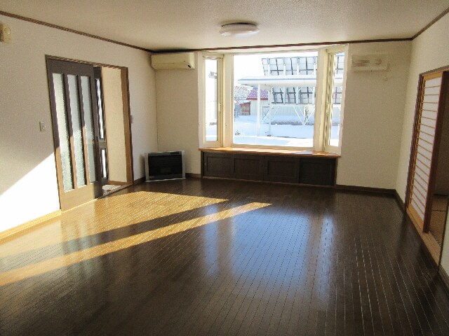 池田町貸家の物件内観写真