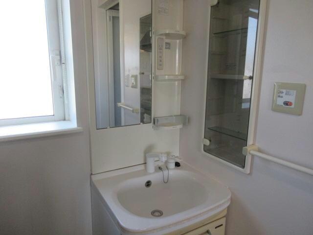 ラミアール弥生通の物件内観写真