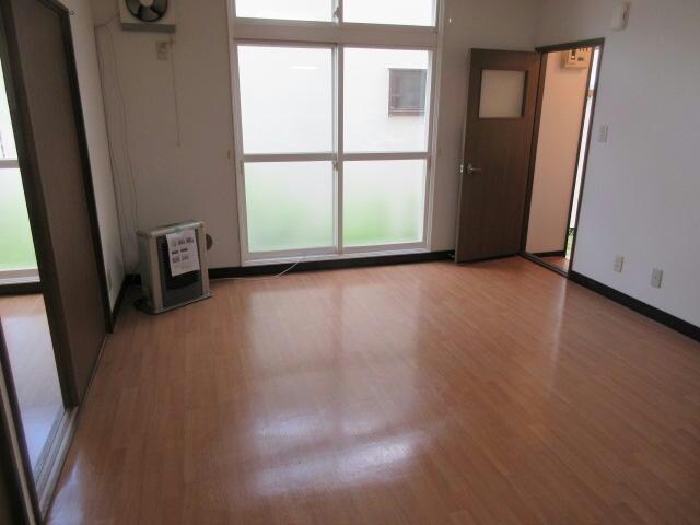 イースト325の物件内観写真