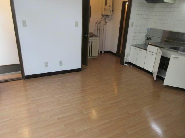 イースト325の物件内観写真