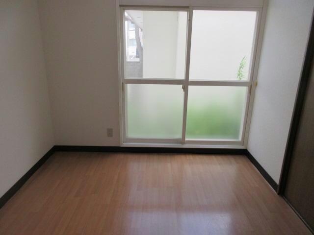 イースト325の物件内観写真