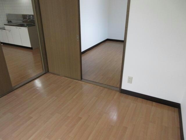 イースト325の物件内観写真