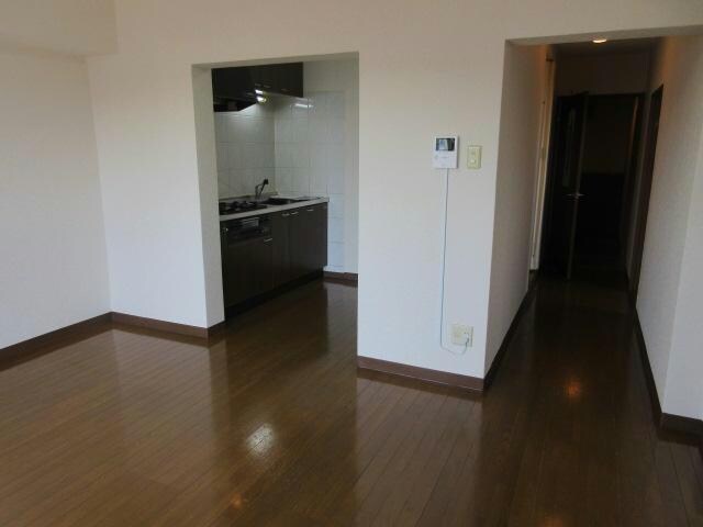 ファミールエステートの物件内観写真