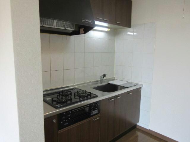 ファミールエステートの物件内観写真