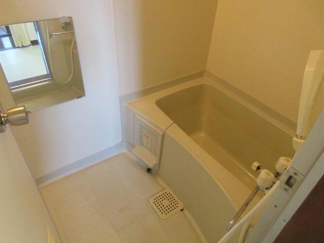 ファミールエステートの物件内観写真