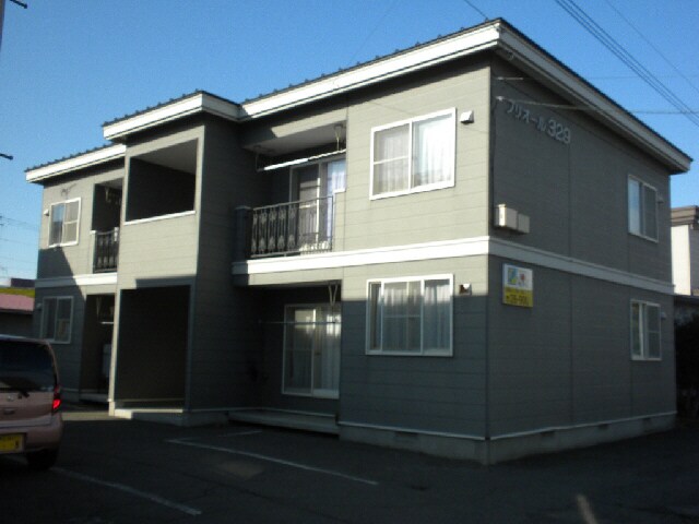 プリオール329の物件外観写真