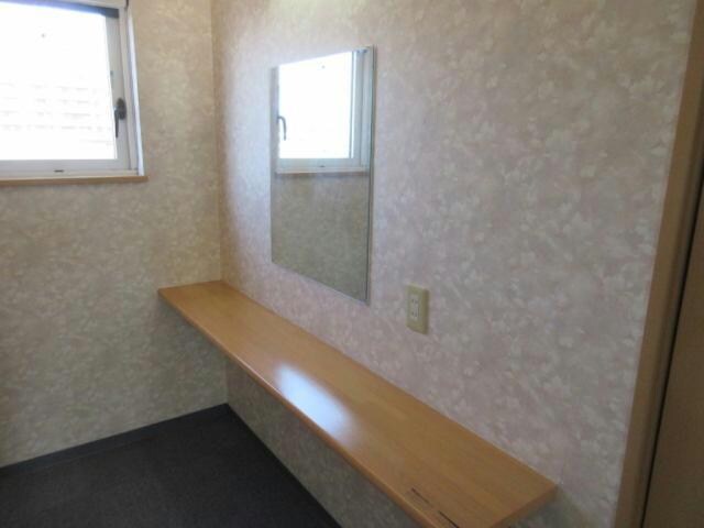 PETIE ROYALの物件内観写真