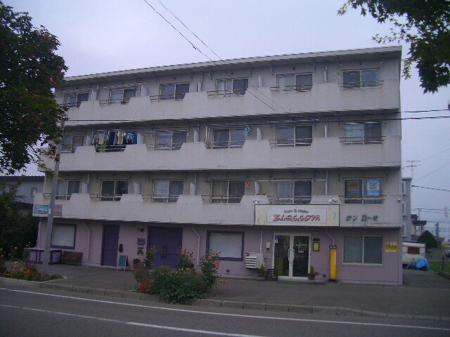 サンローゼの物件外観写真