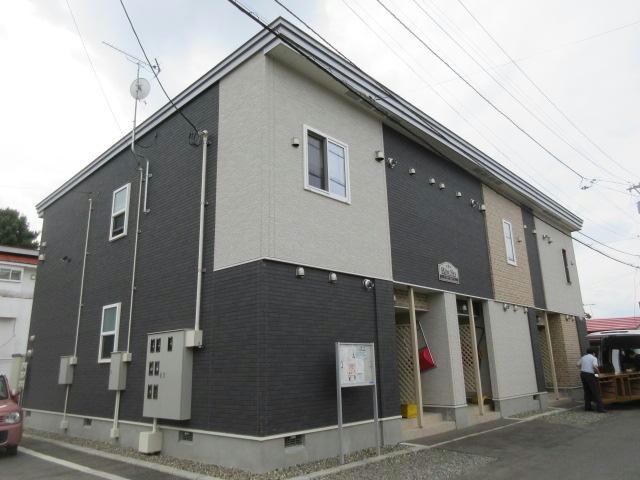 ブルースカイの物件外観写真