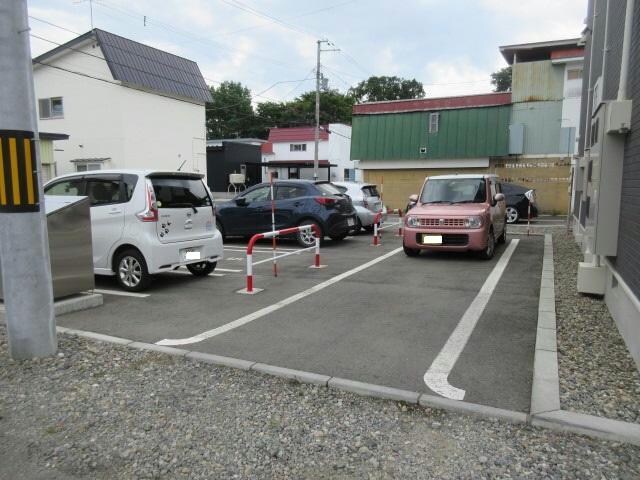 ブルースカイの物件外観写真