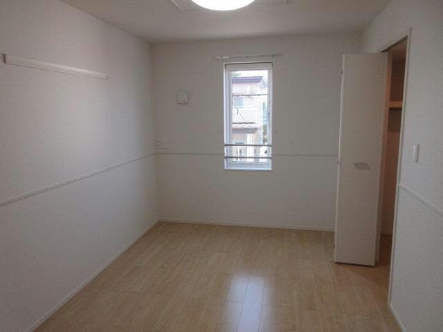 ブルースカイの物件内観写真