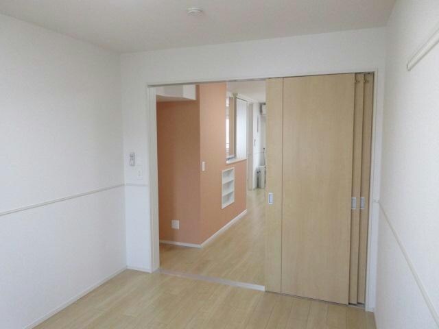 ブルースカイの物件内観写真