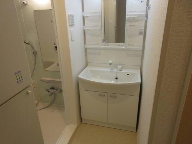 ブルースカイの物件内観写真