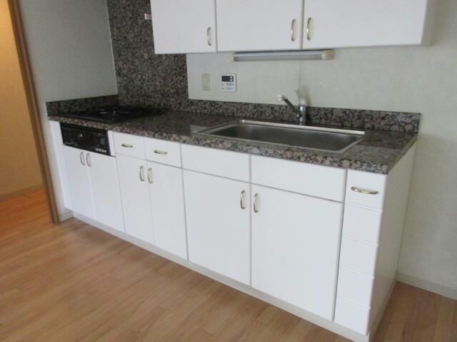 サルイオビヒロの物件内観写真