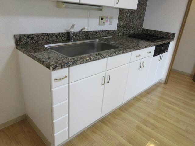 サルイオビヒロの物件内観写真