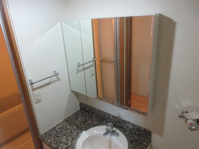 サルイオビヒロの物件内観写真