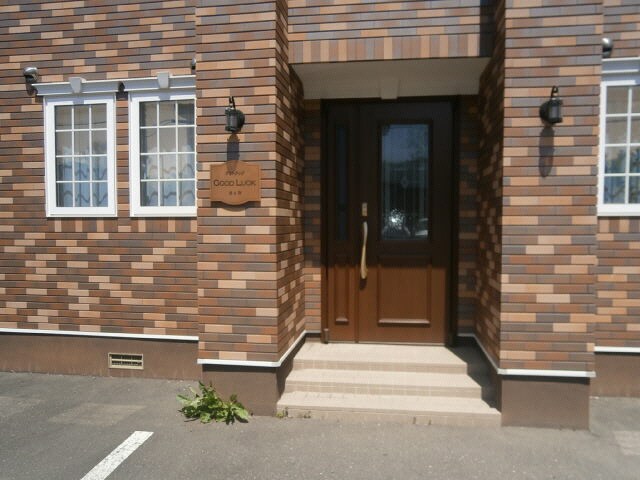 グッドラックの物件外観写真