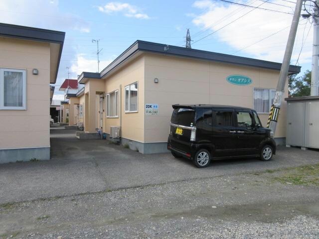 タウンオアシスの物件外観写真