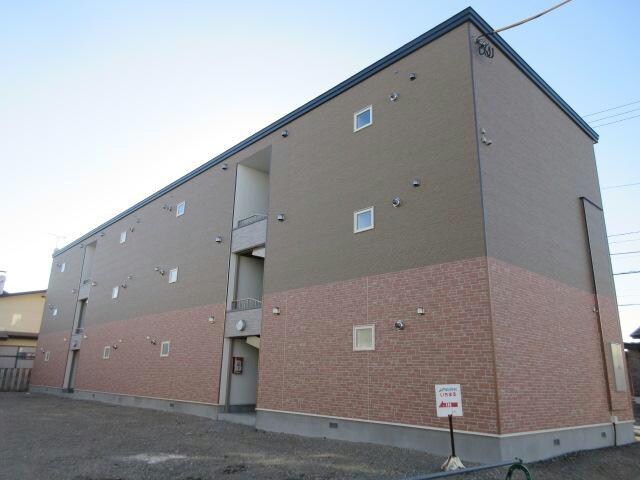 EAST　GARDENⅥ（イーストガーデン）の物件外観写真