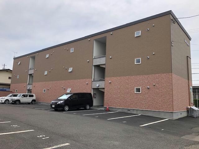 EAST　GARDENⅥ（イーストガーデン）の物件外観写真