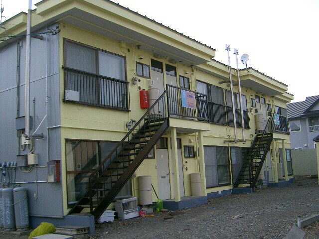 ライトハウスの物件外観写真