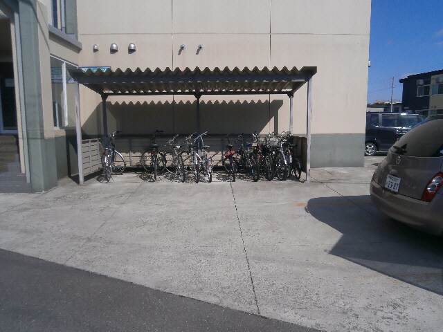 アーバン38の物件外観写真