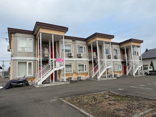 ブロードハイツⅡの物件外観写真